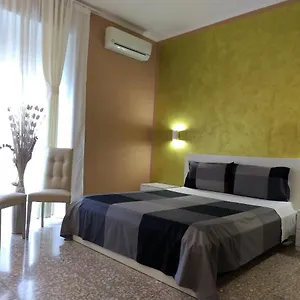 Holidays House Marconi Rom