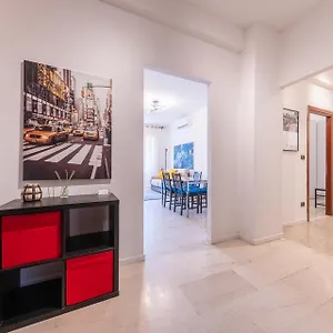 Appartement Lungotevere, Rome