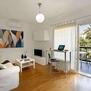 The Right Place 4u Monteverde Rom
